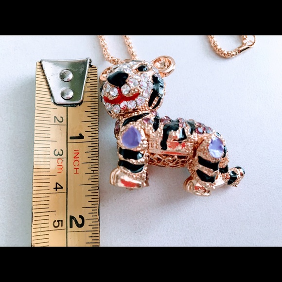 Crystal Studded Tiger Necklace movable legs head - Picture 5 of 5